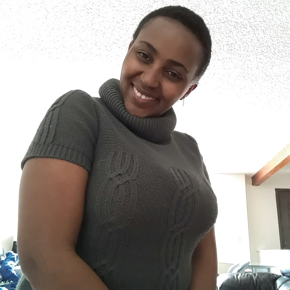 Meet your Posher, Dorcas